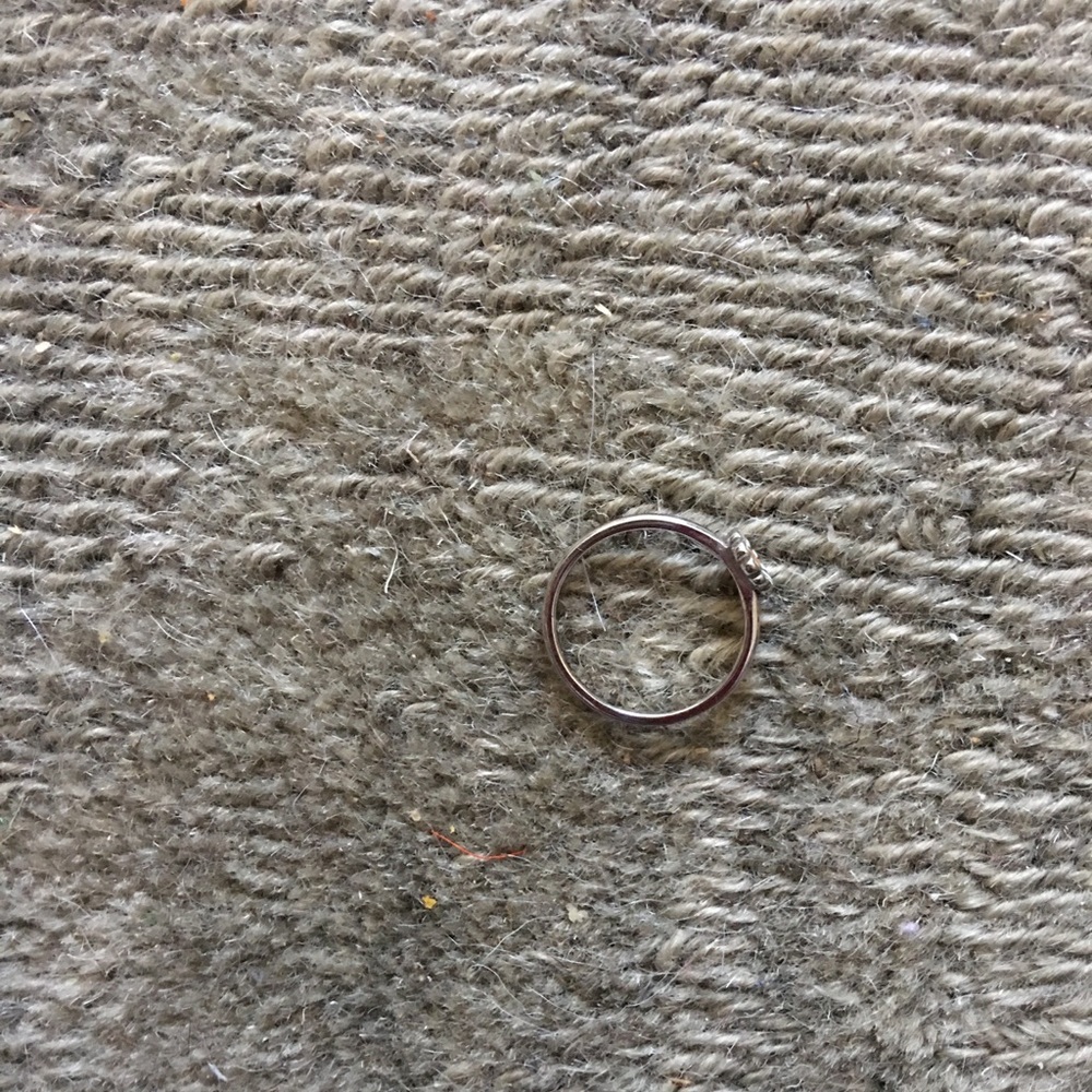 Ring - Picture 3 of 3